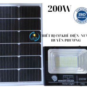 Đèn năng lượng mặt trời 200W, không tốn tiền điện, tuổi thọ lên đến 10 năm